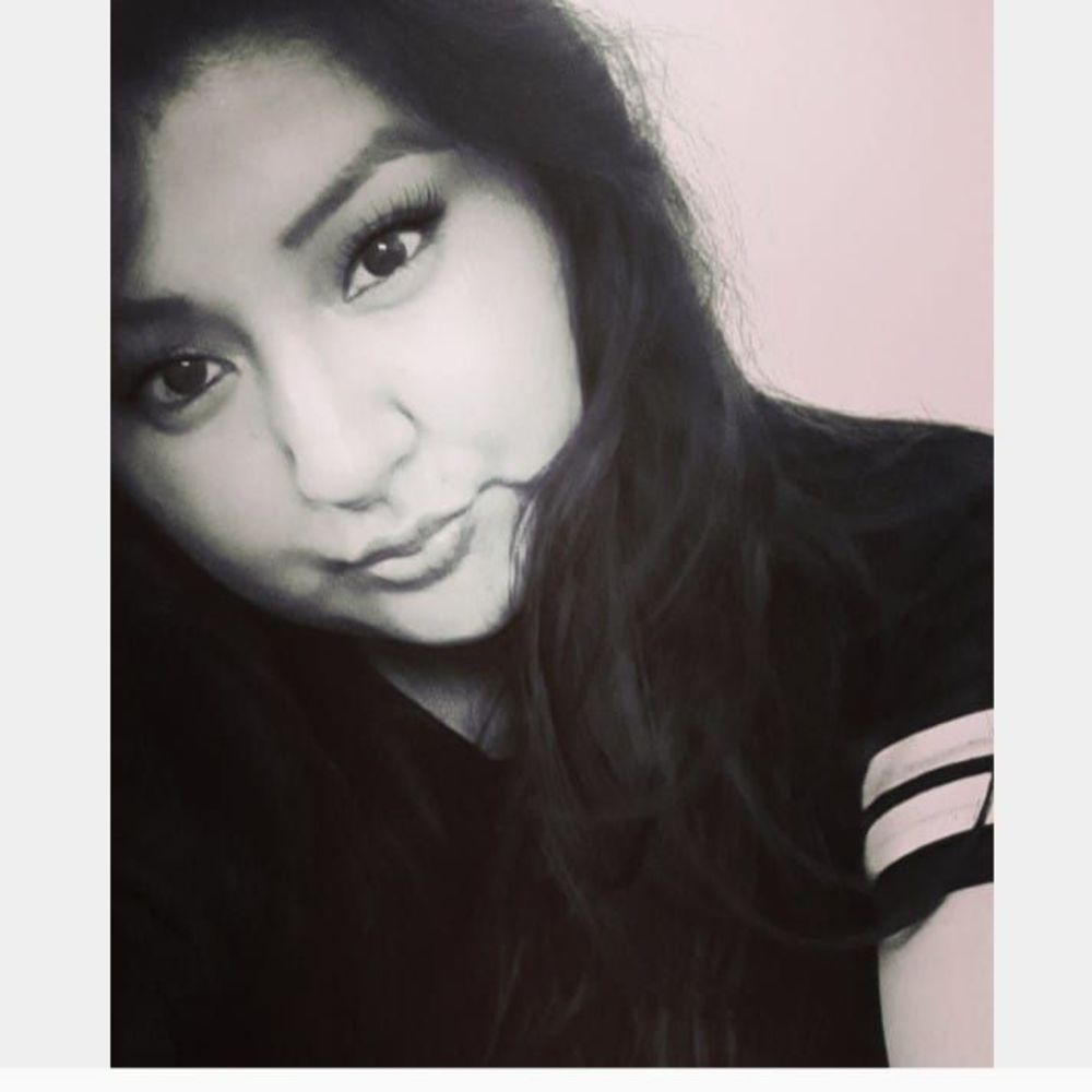 Meet your Posher, Kenia